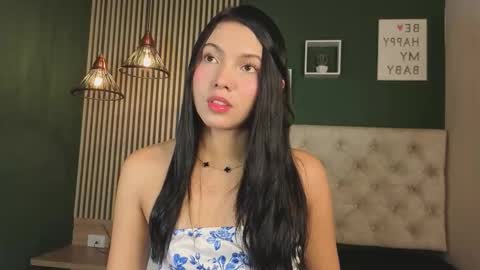 danna_peters online show from February 5, 8:34 pm