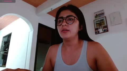 Danna online show from March 12, 9:45 pm