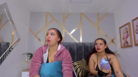  Danna  online show from February 22, 11:57 am