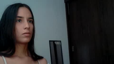 Dannali22 online show from June 7, 8:25 pm