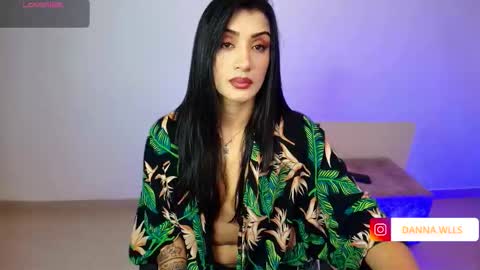 Danna Wells online show from January 18, 6:17 pm