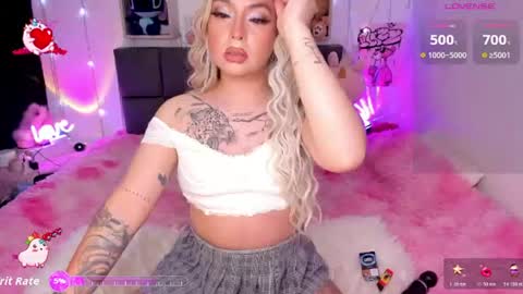 dannia_13 online show from July 21, 4:47 am