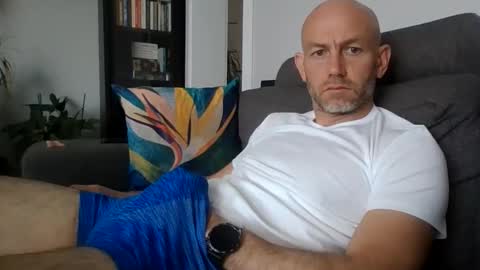 danny81boy online show from June 8, 7:42 am