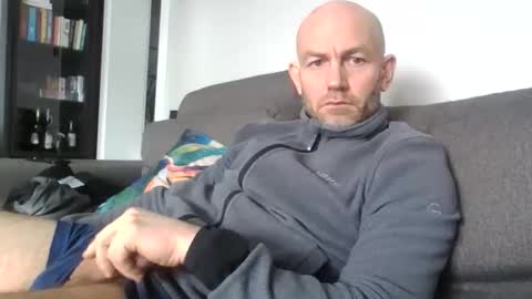 danny81boy online show from February 18, 9:20 am