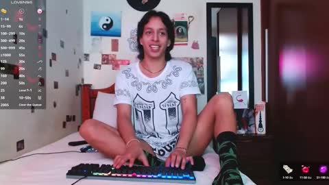 phantom555 online show from September 19, 4:44 pm