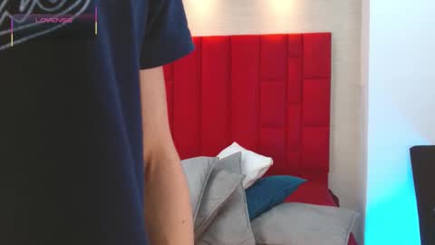 Danny online show from November 30, 1:18 pm