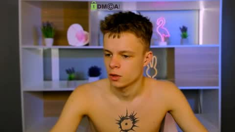 danny_dark1 online show from April 2, 11:28 am