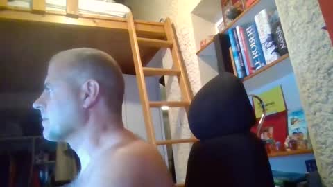 danparis91 online show from June 17, 11:21 pm