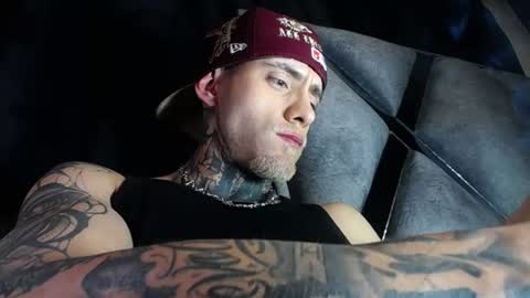 dante_d_angelo_ online show from July 14, 7:02 am