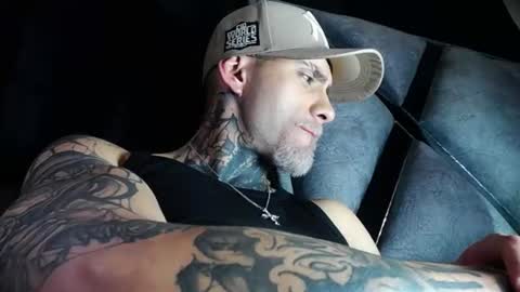 dante_d_angelo_ online show from June 29, 7:27 am