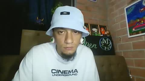 Dante online show from January 26, 2:03 am