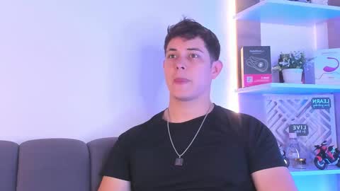 Dante online show from February 4, 7:29 pm