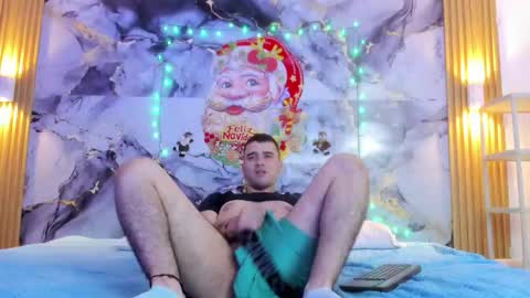 DANTE DARK online show from December 17, 11:11 pm