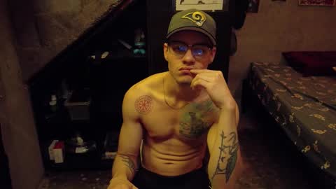 dany_kyng online show from March 25, 6:58 pm