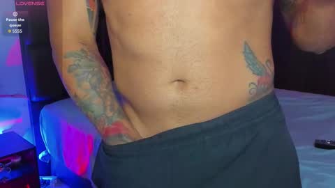 danyfitguy_ online show from October 29, 12:45 am