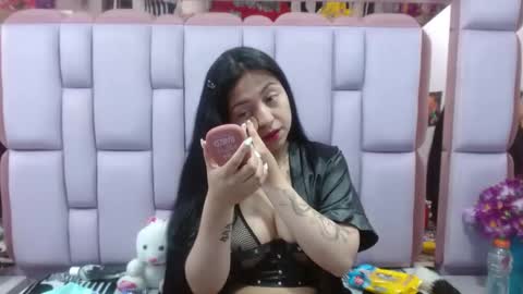 DanySwet online show from March 3, 1:34 pm