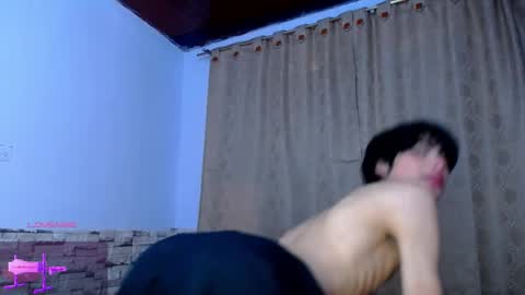 MAX online show from November 17, 10:23 pm