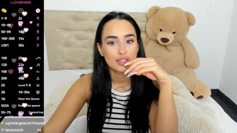 Darcie online show from December 3, 11:29 pm