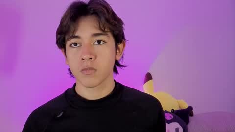 darcy_and_stolas online show from November 15, 3:19 am