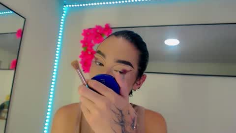 Dary online show from April 22, 10:28 pm