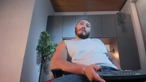 Darius online show from April 23, 11:18 am