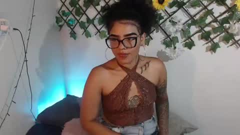 dark_flama online show from June 28, 5:36 am