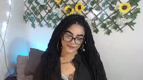 dark_flama online show from June 30, 1:27 am
