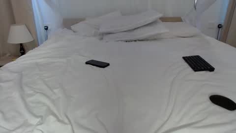 dark_qween online show from November 9, 10:52 am