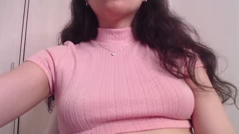  Candy   online show from February 18, 11:52 pm