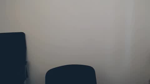 Snapshot of darklure_ chatting on September 24, 3:30 pm Anna online show from September 24, 3:30 pm