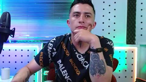 DARKO0717 online show from April 12, 11:20 pm