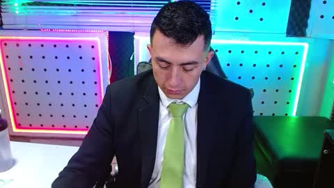 DARKO0717 online show from February 21, 12:19 pm