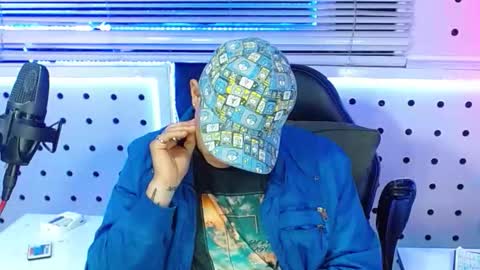 DARKO0717 online show from December 22, 6:36 pm