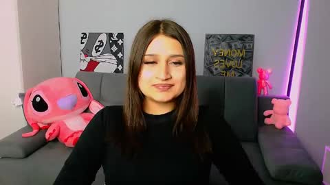 Amelie online show from April 17, 4:53 pm