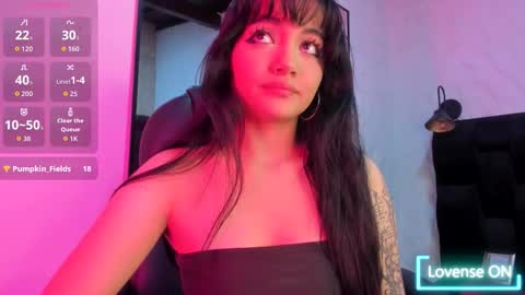 Snapshot of darky_doll chatting on October 16, 2:44 am Darky Doll online show from October 16, 2:44 am