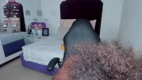 Darle Volant online show from September 15, 10:11 pm