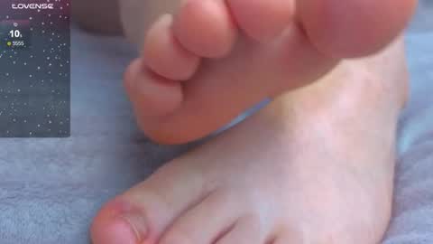 darlenedolce online show from October 31, 11:10 am