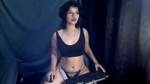 darling_and_dante online show from January 2, 6:45 pm