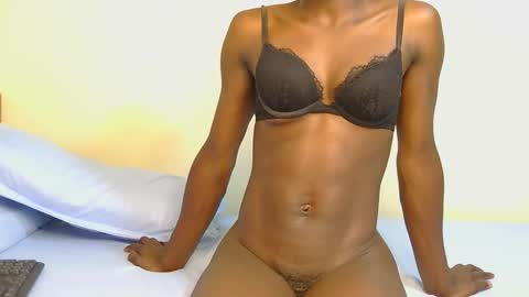 darling_dee online show from September 10, 11:50 pm