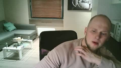 Dario online show from November 14, 8:11 pm