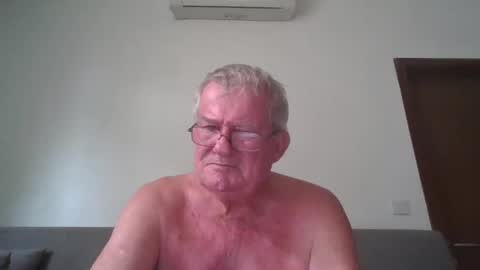 darwincock online show from April 17, 3:20 am