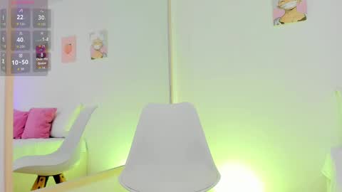 Snapshot of dashanovikov chatting on September 30, 12:37 pm Dasha online show from September 30, 12:37 pm