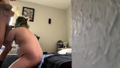 datboidom online show from November 7, 7:38 pm