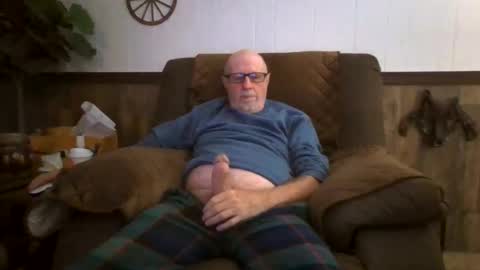 dave571960 online show from October 11, 10:31 am