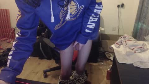 dave online show from February 23, 11:51 pm