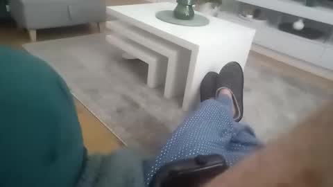 davf76 online show from April 25, 8:27 am