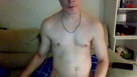 Snapshot of david019830 chatting on October 12, 2:04 am david019830 online show from October 12, 2:04 am