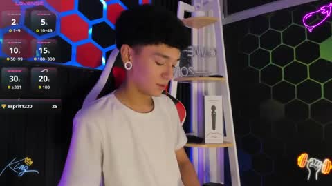 David online show from April 22, 1:07 pm