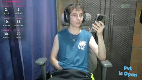 ProgrammerBoy online show from July 26, 1:47 am