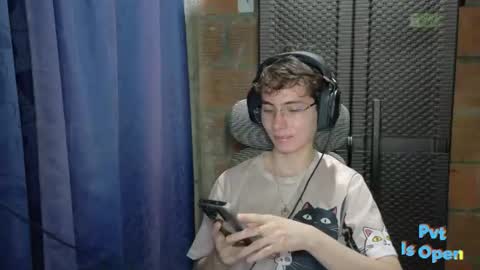 ProgrammerBoy online show from July 24, 2:47 pm